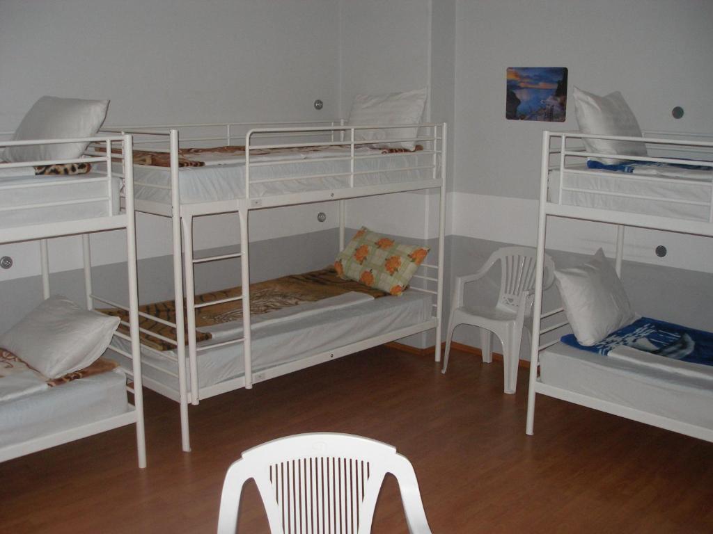 Kretan Hostel Bucureşti Phòng bức ảnh